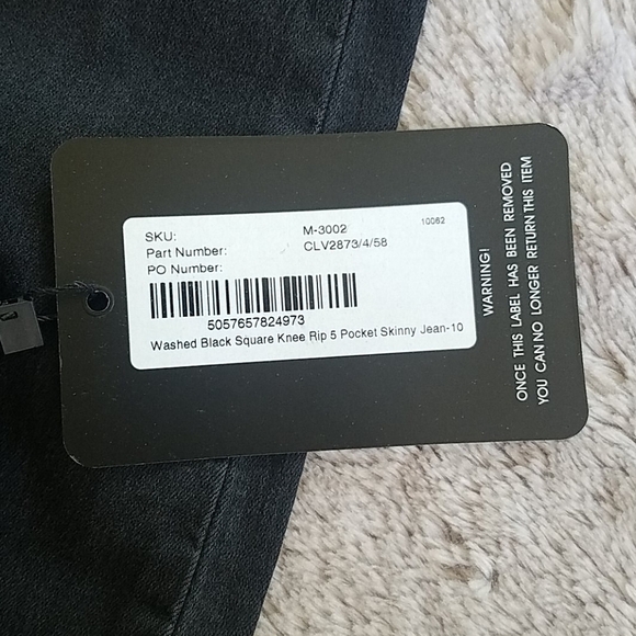 BNWT PRETTY LITTLE THINGS BLACK SQUARE RIP KNEE - Picture 8 of 9